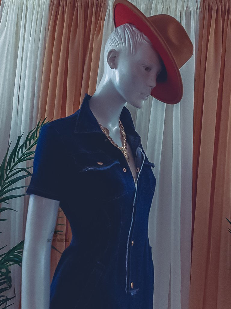 Rock my world in these two tone classic stylish Fedora Felt Hat features a wide Brim, leather belt with buckle panama style. Ready to turn head? Can be worn with any of our jeans from the Jeans out denim Collection a bustier/crop top with heels to bring out that fashionable fashionista in you.