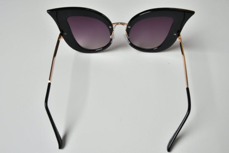 Shady Londyn Cat Eye Trendy Fashion Sunglasses - Black