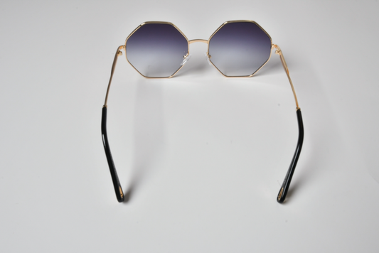 Shady Londyn Oversize Iconic Sunglasses for women, The latest sunglasses fashion trends, stylish vintage shade, Classic Fit, with UV 400 