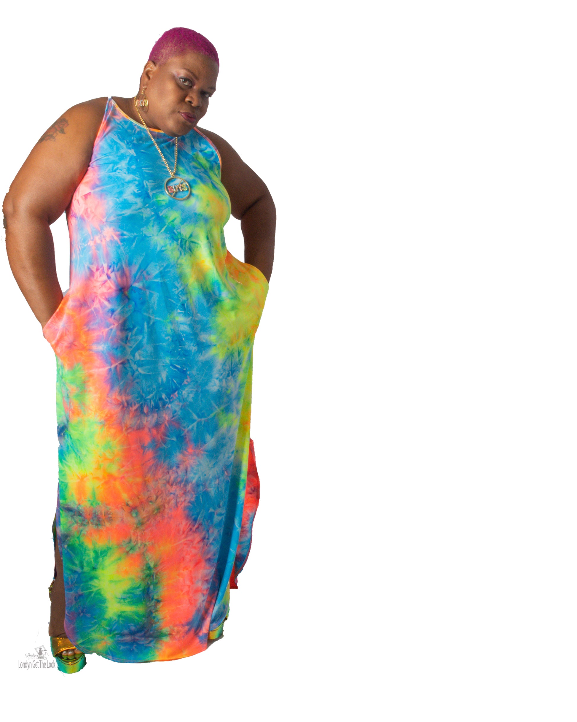 Tie Dye plus size gorgeous and colorful multi print maxi dress, fun and flirty with side slits have side pockets and a round neck.